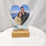 Kişiye Özel Sonsuzluk Pleksi Biblo – LED Işıklı Masaüstü Fotoğraf